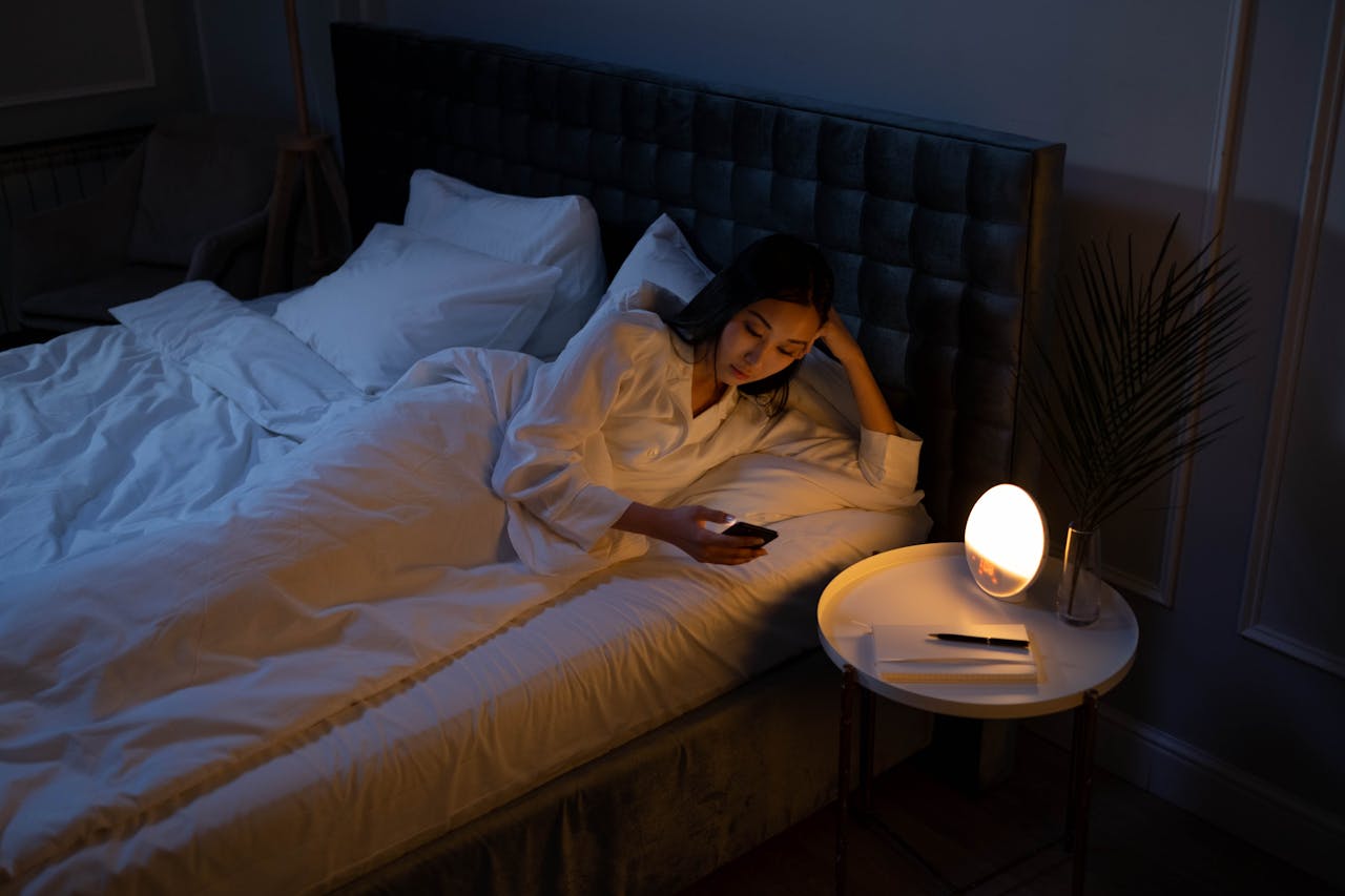 what causes insomnia